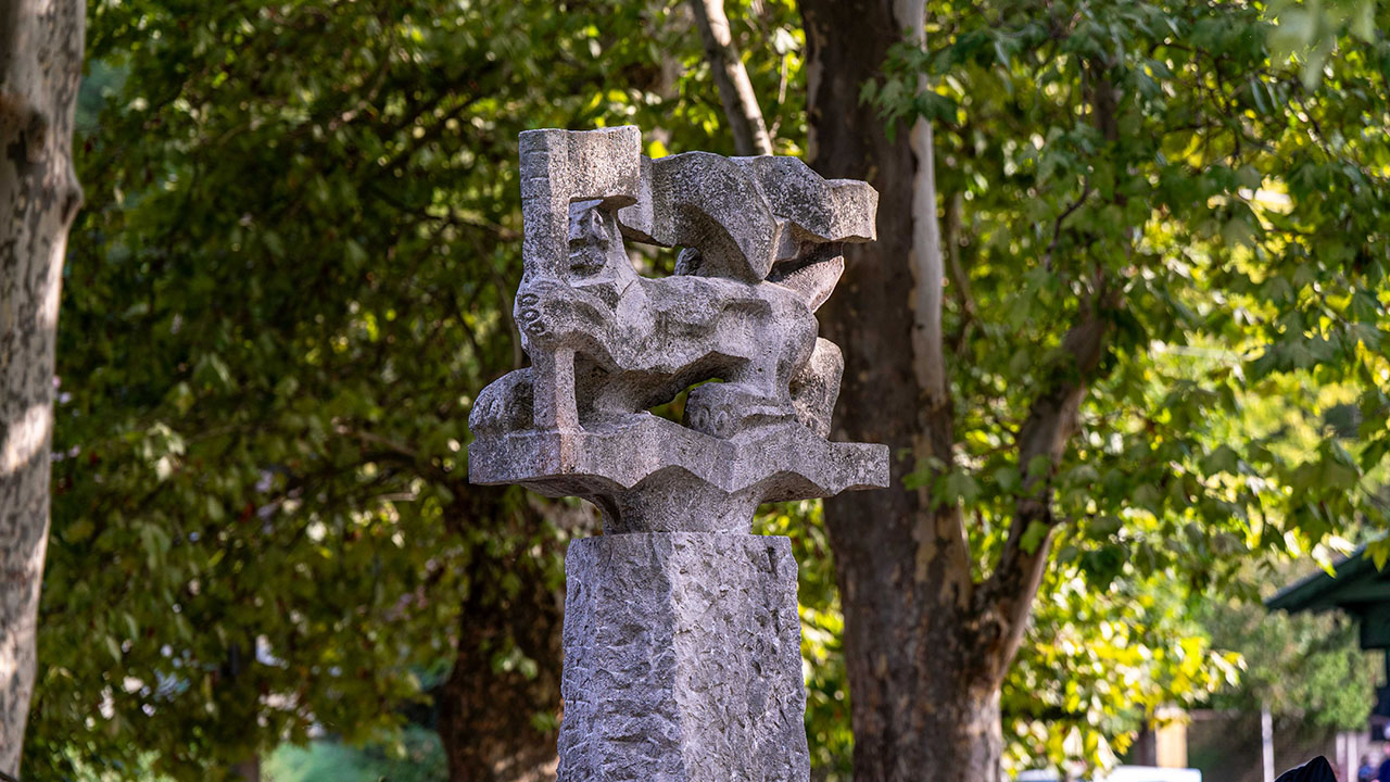 A Visegrádi Nagyparkoló Környezete - Városi Nagypark Átadása