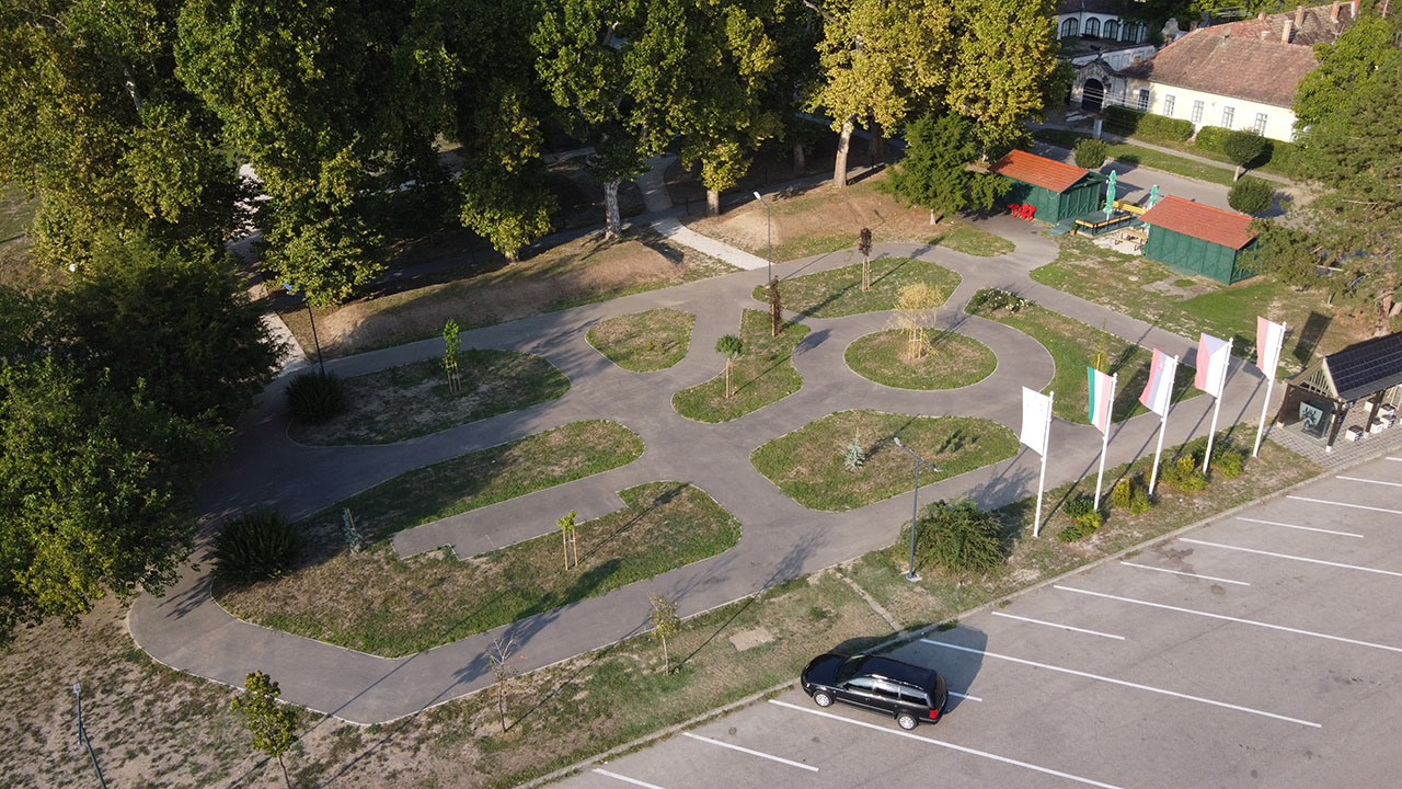A Visegrádi Nagyparkoló Környezete - Városi Nagypark 