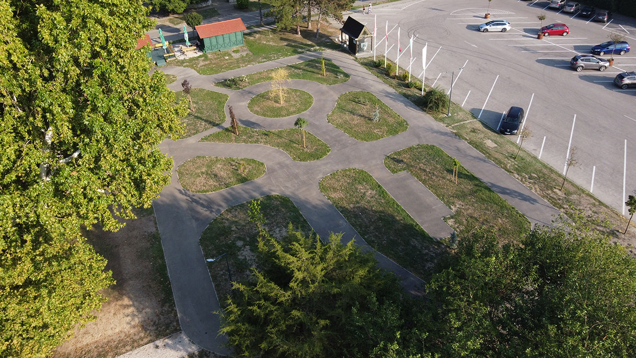 A Visegrádi Nagyparkoló Környezete - Városi Nagypark 